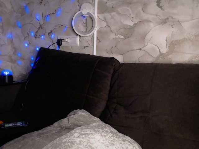 Lilysecrets live webcam show