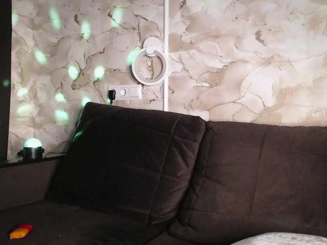 Lilysecrets live webcam show