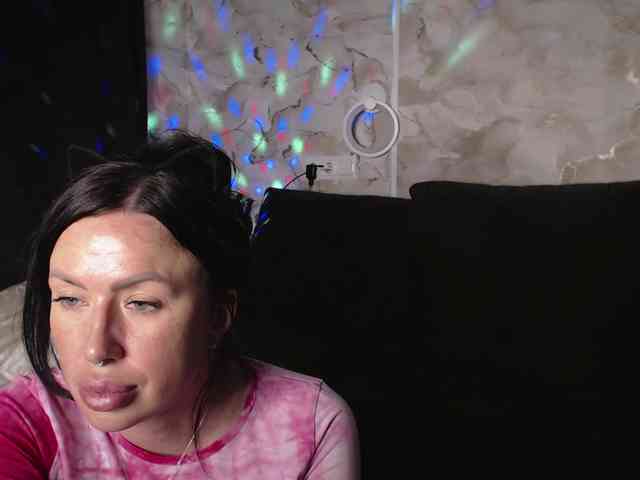 lilysecrets's live room