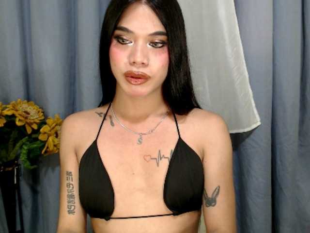 VOLKOVAa live webcam show