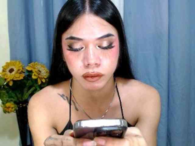 VOLKOVAa Live Webcam on BongaCams