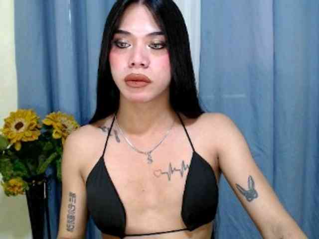 VOLKOVAa Live Webcam on BongaCams