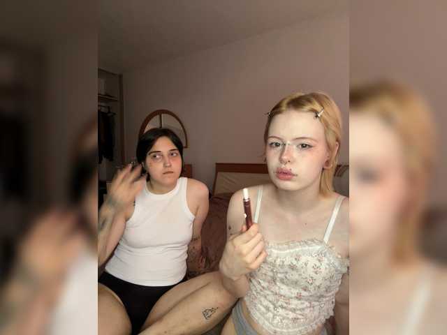 MiaAndAlicea live webcam show