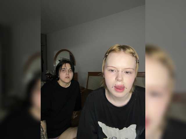MiaAndAlicea live webcam show