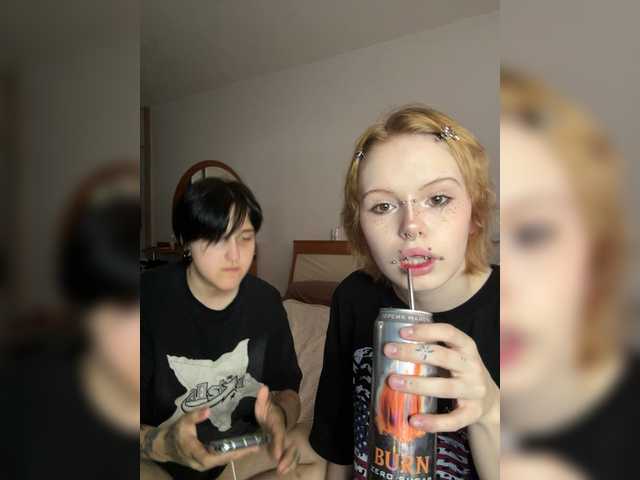 MiaAndAlicee