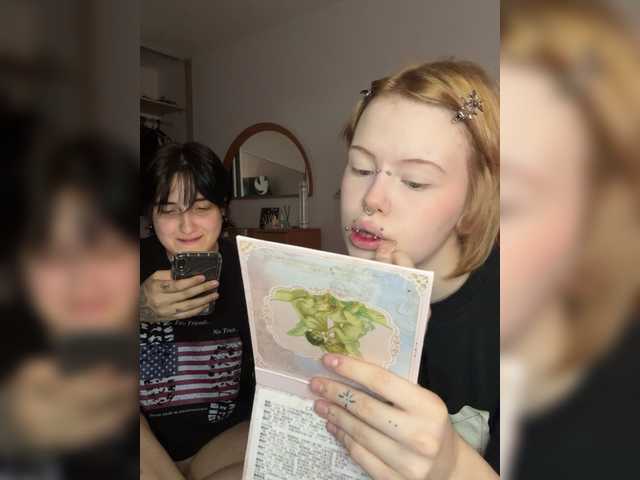MiaAndAlicee