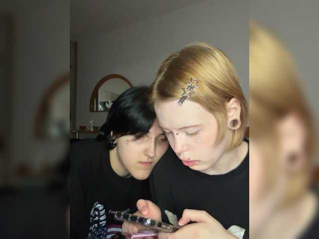 MiaAndAlicee