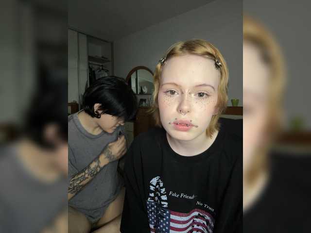 MiaAndAlicee