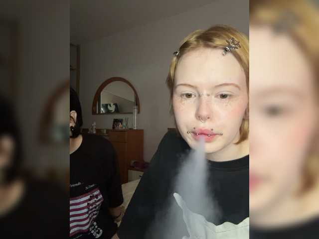MiaAndAlicee