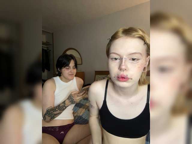 MiaAndAlicee