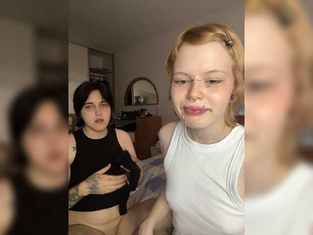 MiaAndAlicee