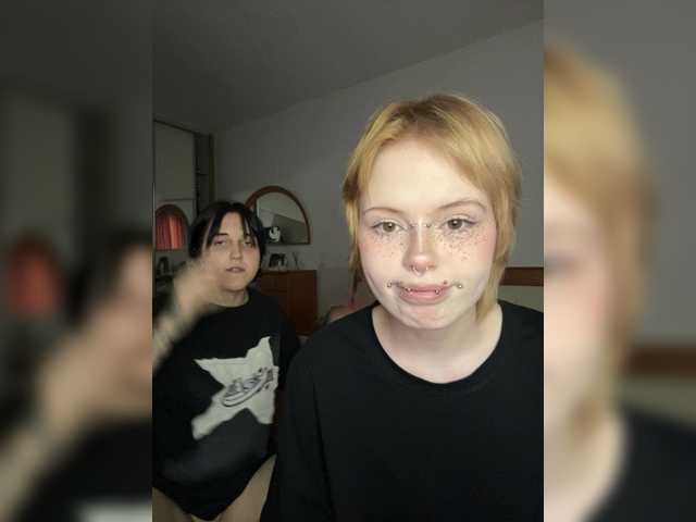 MiaAndAlicee