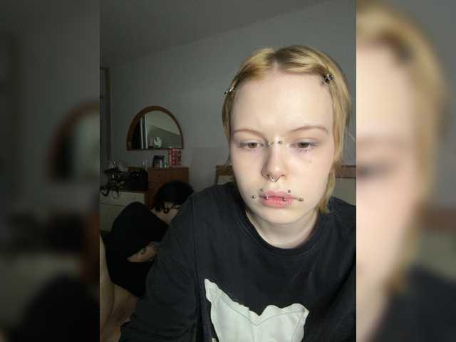 MiaAndAlicea live webcam show