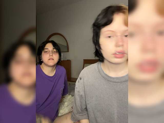 MiaAndAlicea live cam on BongaCams