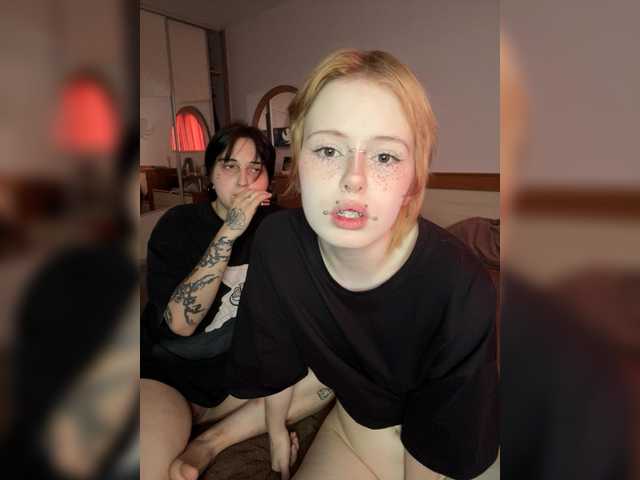 Live трансляция MiaAndAlicee - slutnetki.online