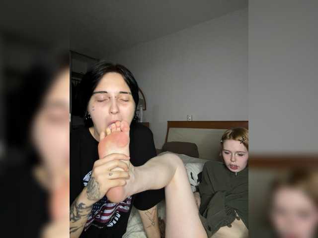 Live трансляция MiaAndAlicee - slutnetki.online