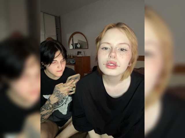 MiaAndAlicee