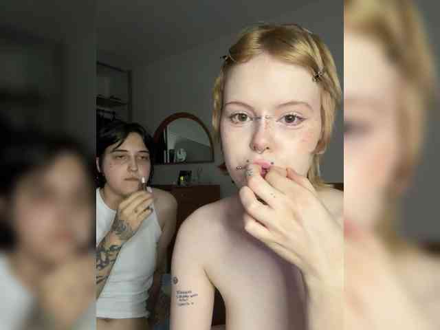 MiaAndAlicee