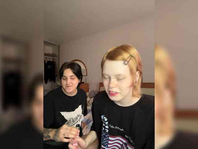 Модель: MiaAndAlicee