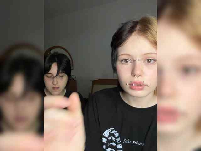 MiaAndAlicea Sex Cam Show