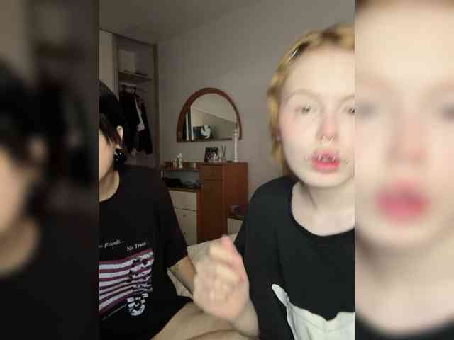 MiaAndAlicee