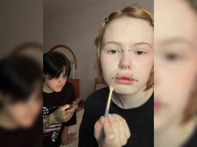 MiaAndAlicee