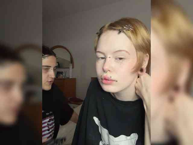 MiaAndAlicee