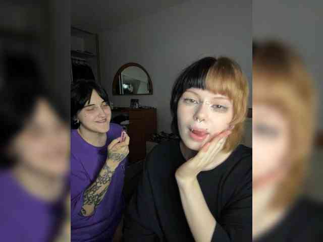 MiaAndAlicea Sex Cam Show