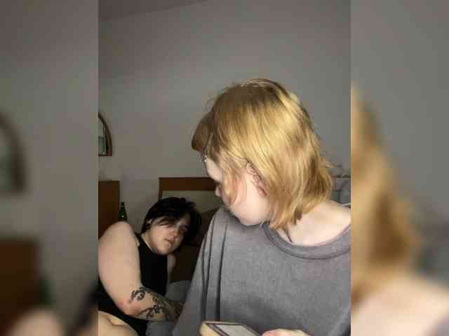MiaAndAlicee