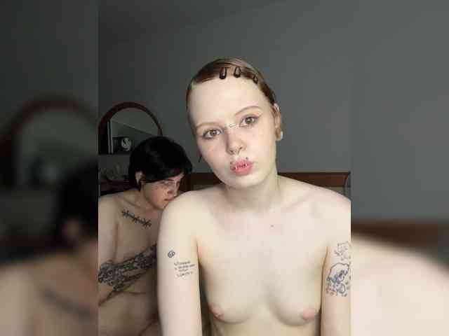 MiaAndAlicee