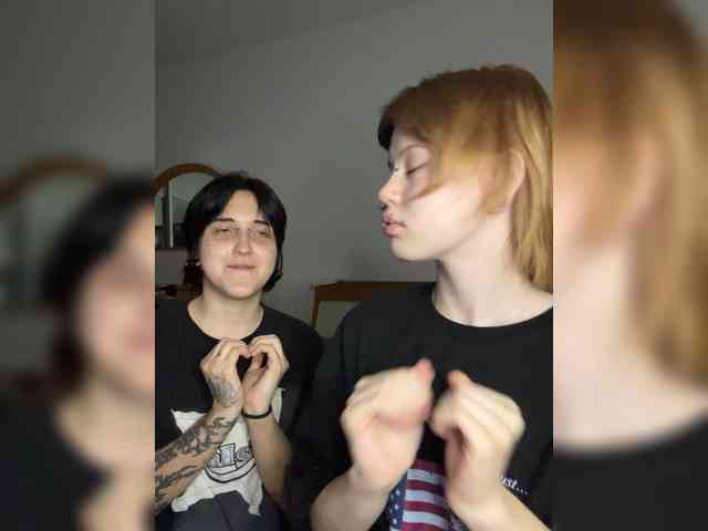 MiaAndAlicea Sex Cam Show