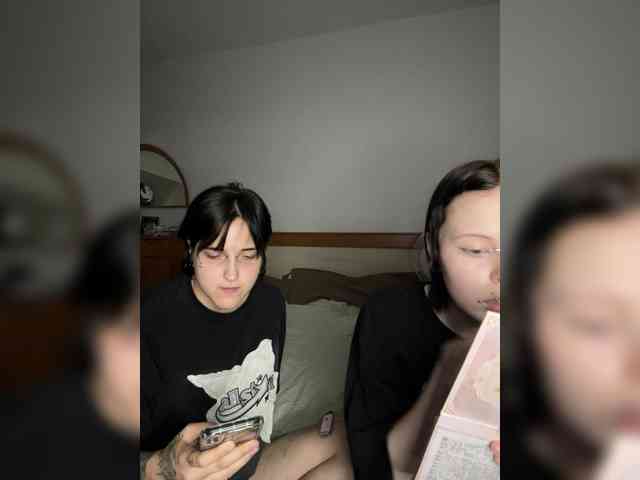 MiaAndAlicea Sex Cam Show