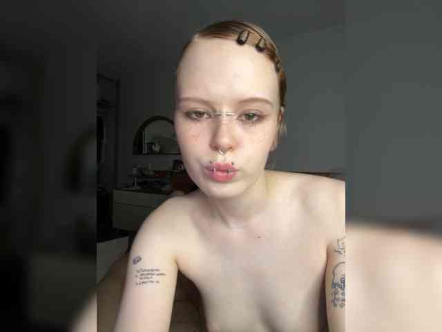 MiaAndAlicea Sex Cam Show