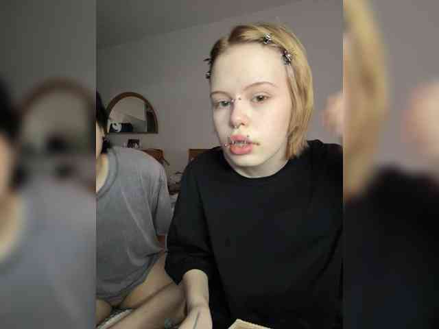 MiaAndAlicea Sex Cam Show
