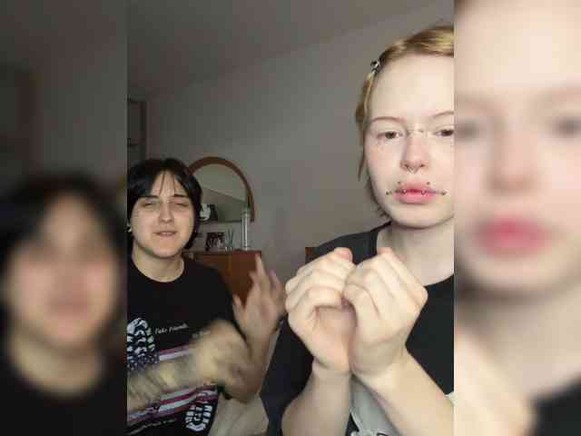 MiaAndAlicea Sex Cam Show