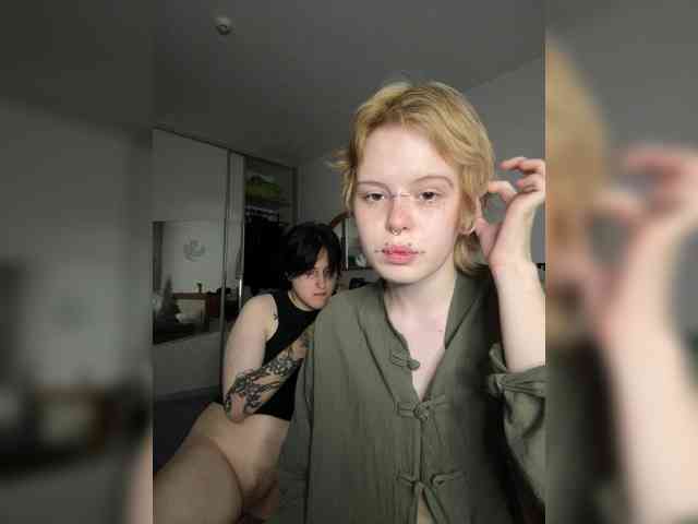MiaAndAlicee
