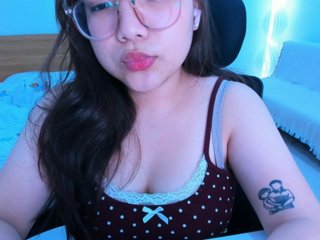 YanaPeach Porn Show