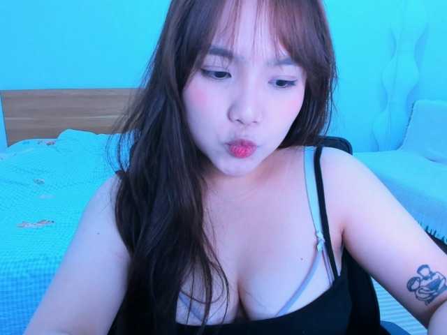 YanaPeach live cam on BongaCams