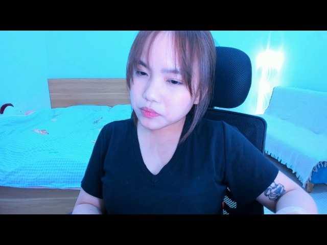 YanaPeach live cam on BongaCams