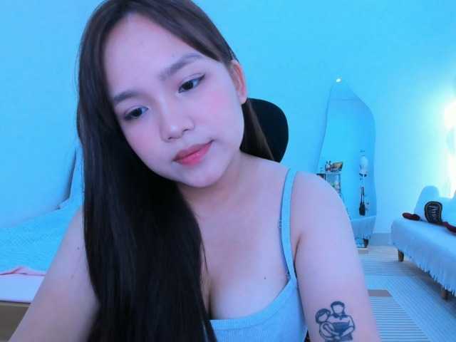 YanaPeach live cam on BongaCams