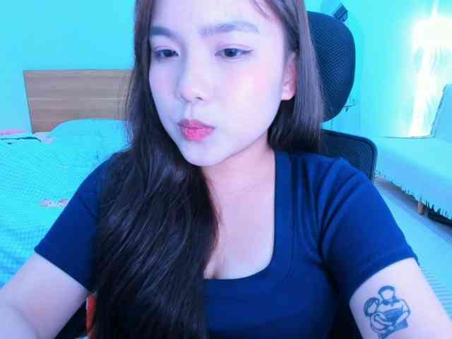 YanaPeach