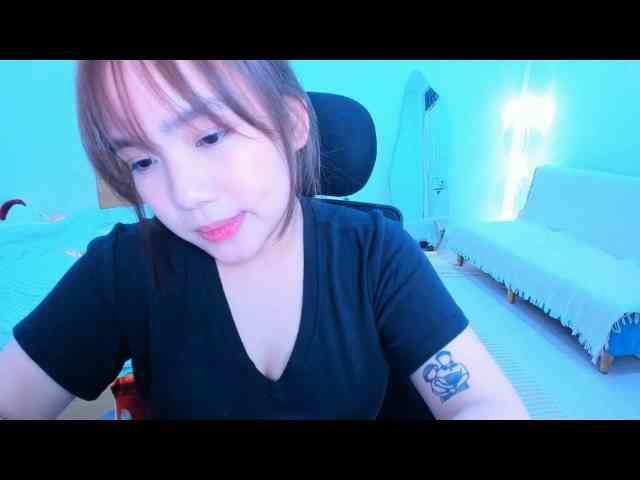 YanaPeach