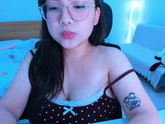 YanaPeach