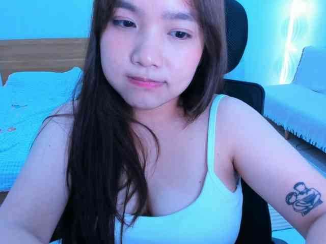 YanaPeach
