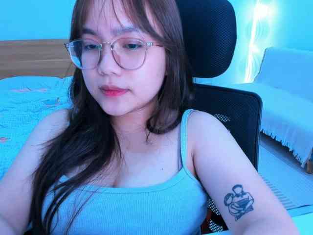YanaPeach