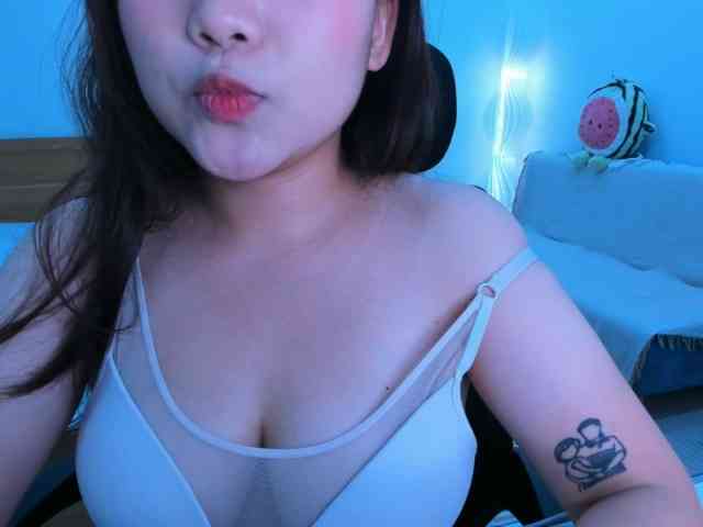 YanaPeach