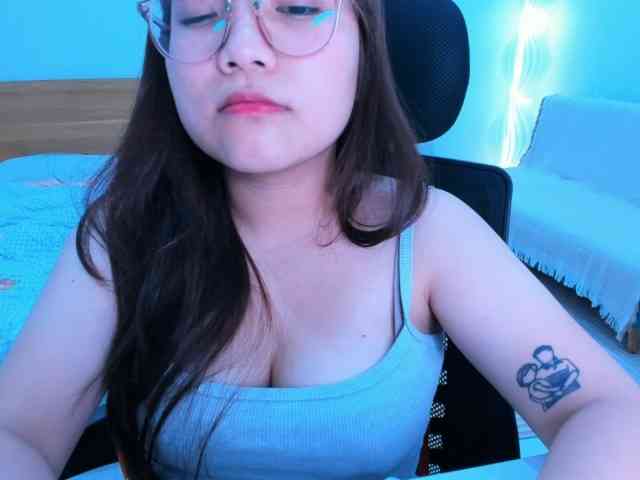 YanaPeach