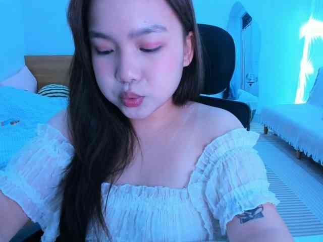 YanaPeach