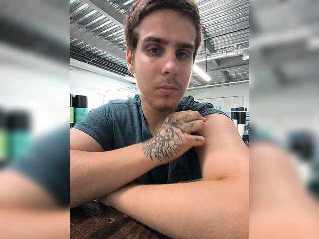 Borz19a live webcam show
