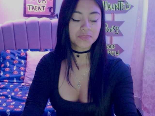 Natalybu, en directo ahora en BongaCams